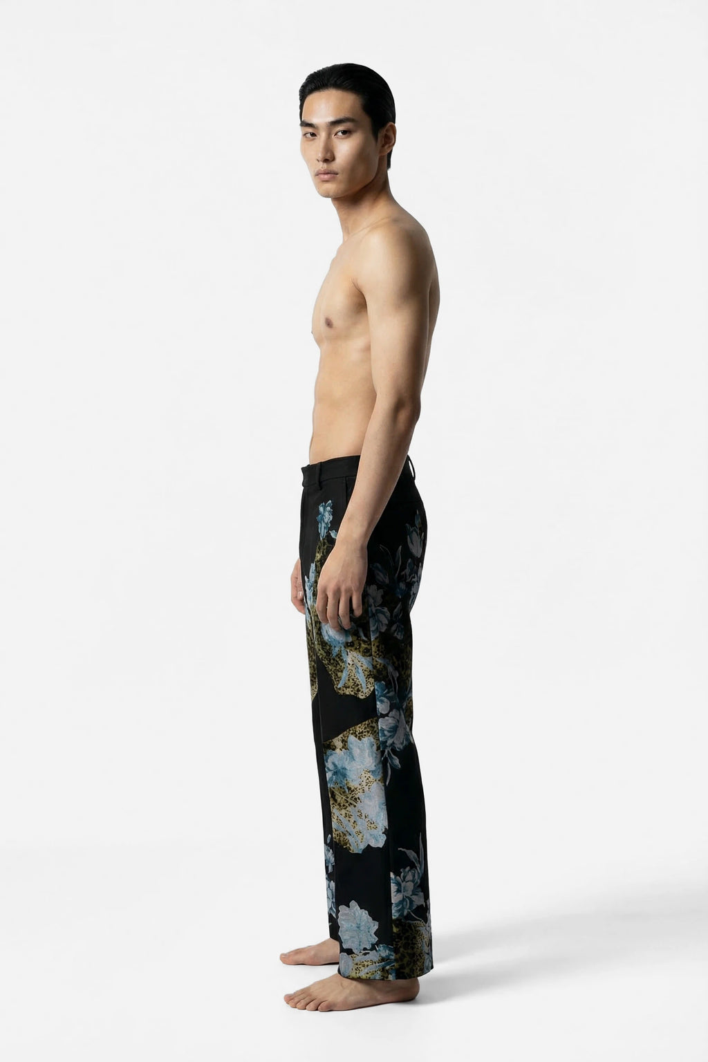 Wool trousers with velour attached