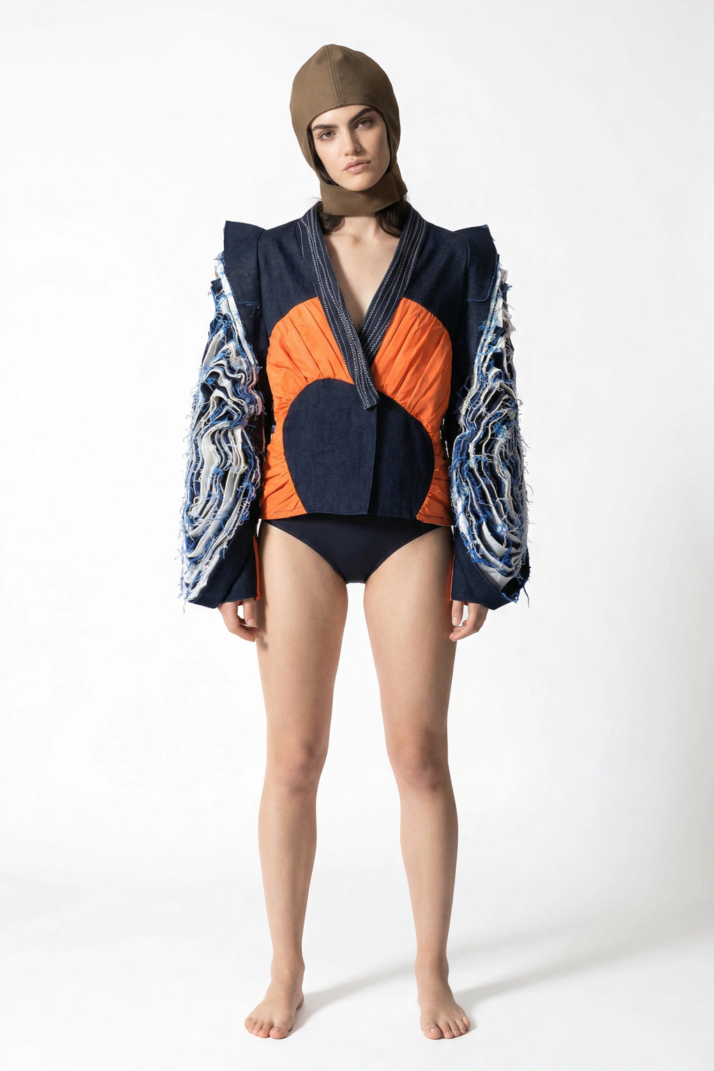 Seismic Bloom Pullover
