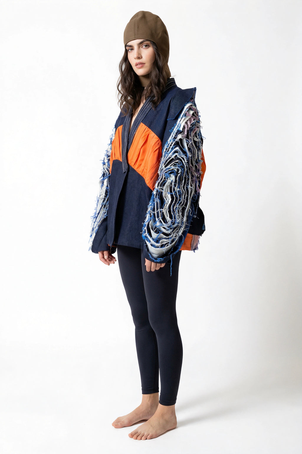 Seismic Bloom Pullover