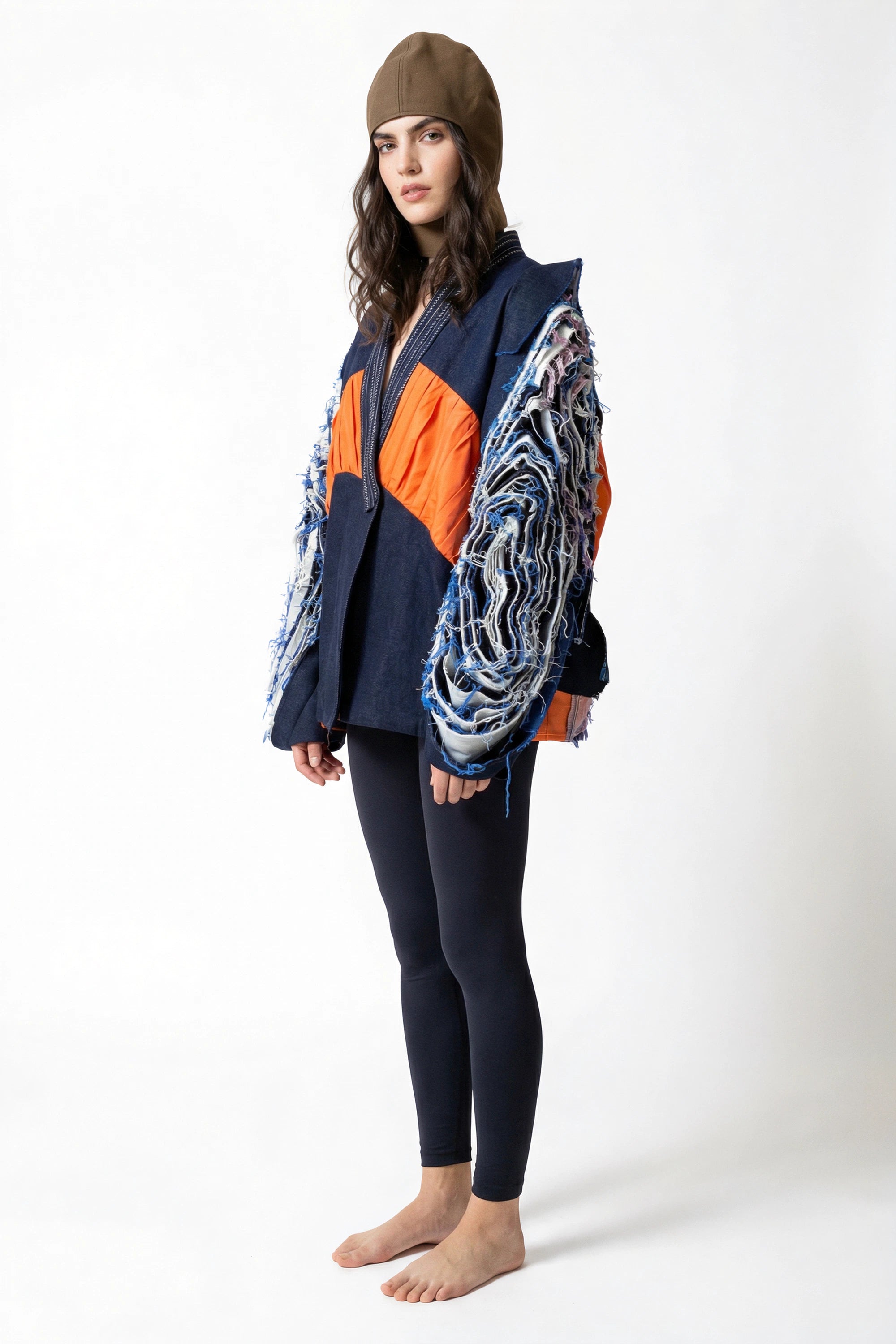 Seismic Bloom Pullover