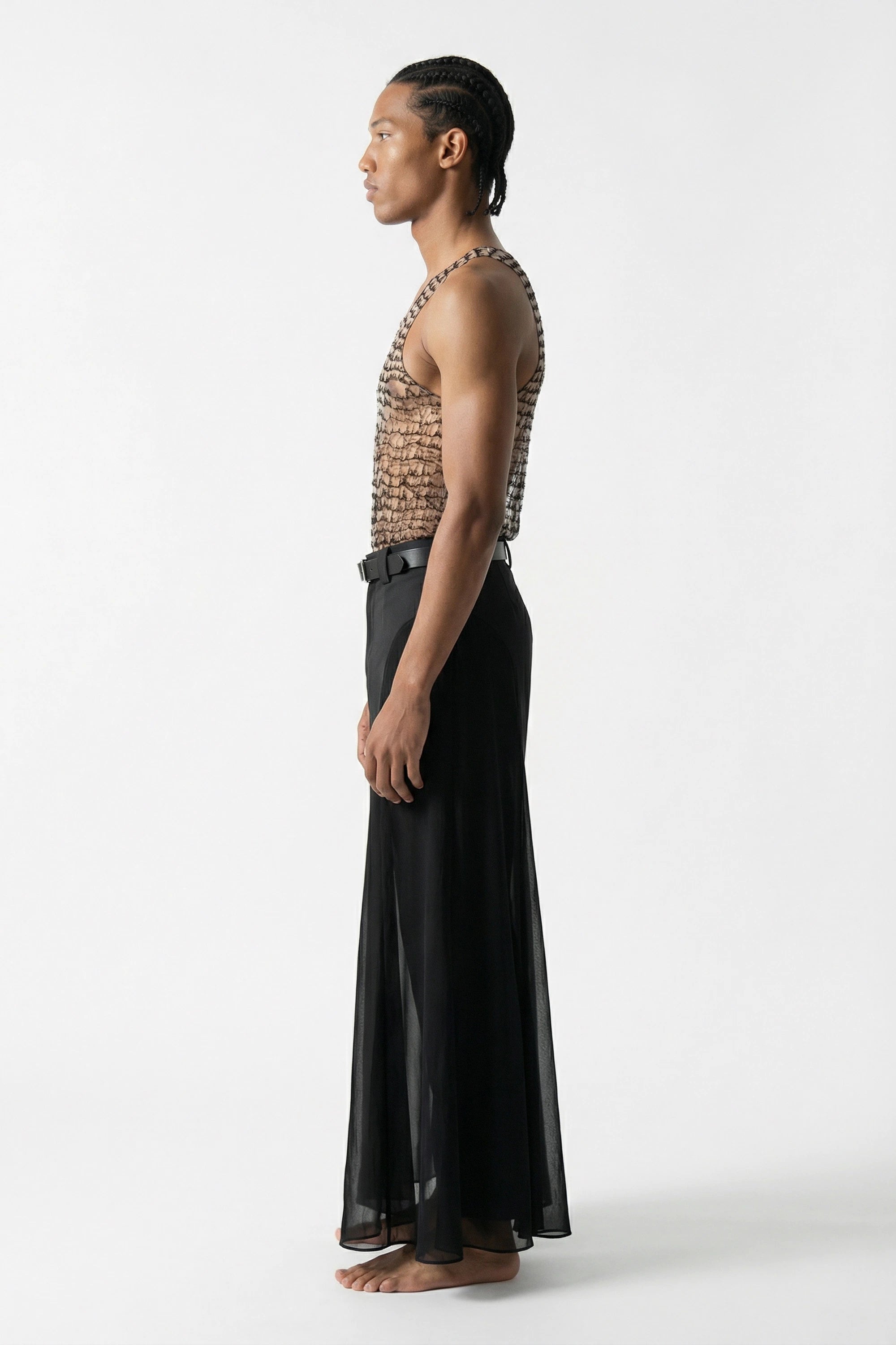 SCULPTURAL EMBROIDERY TOP